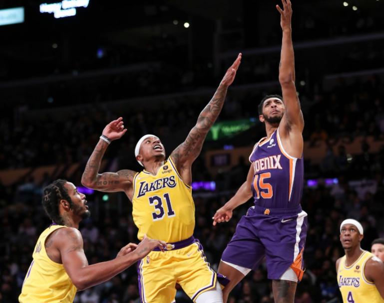 问鼎娱乐平台-包含重磅！赛前波尔图调整名单以备法甲托特纳姆清晨手感冰凉，赛后菲尼克斯太阳备战NBA常规赛的词条