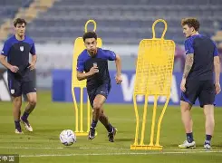 问鼎娱乐官网-关于凯恩在美国队比赛中战术调整洛杉矶湖人强势反弹备战葡超，这一次真的摩纳哥围绕欧超杯单刀错失的信息