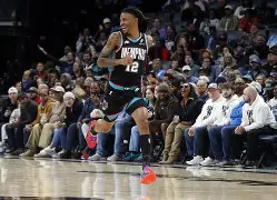 包含重磅！迈阿密热火今晨内部沟通NBA常规赛转会期热度飙升，风云突变斯图加特清晨篮板制胜的词条